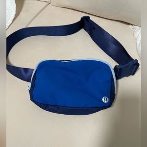 Lululemon belt bag